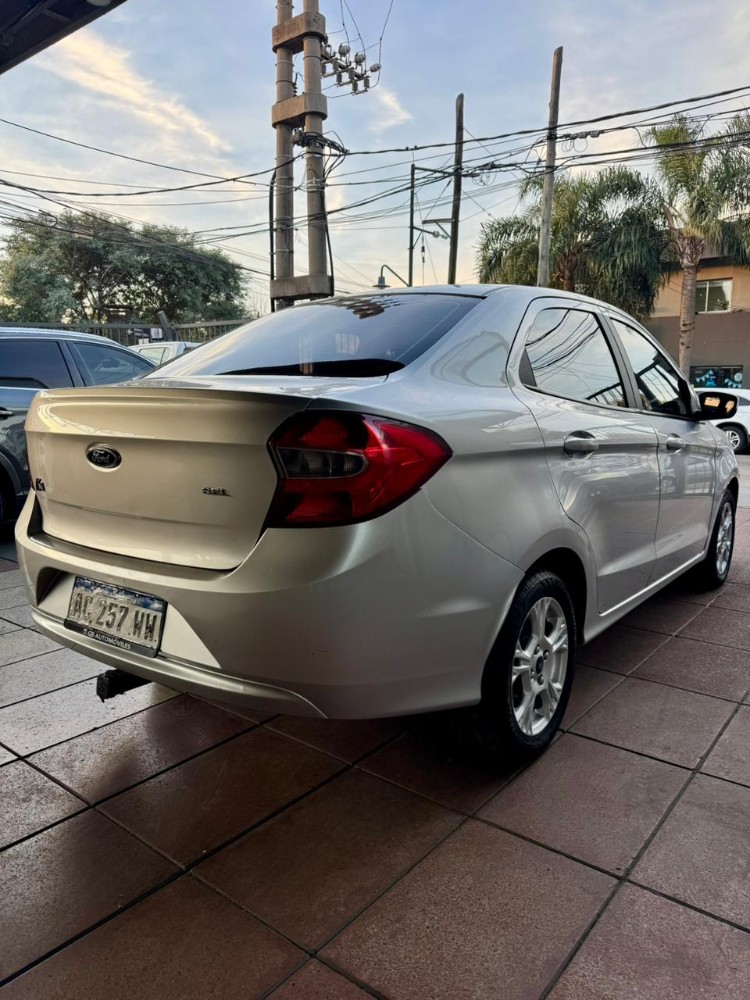 Ford Ka SEL — foto 4
